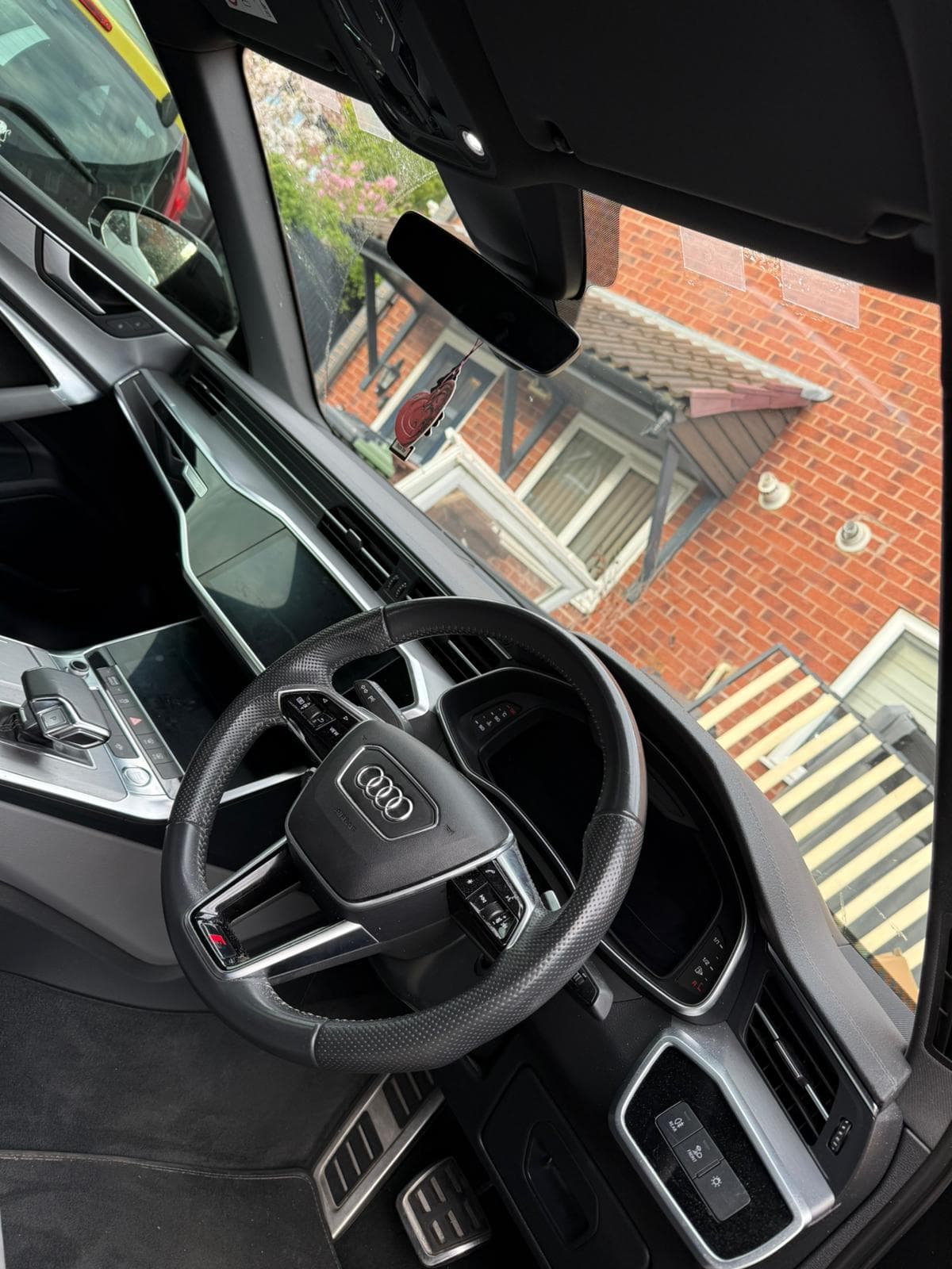 Citywide Windscreen gallery image 18